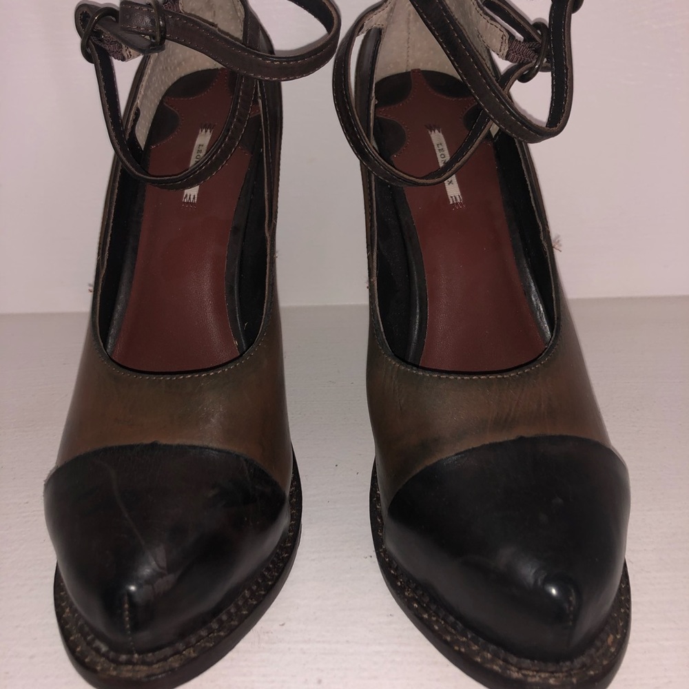 New Leon Max distressed leather platforms